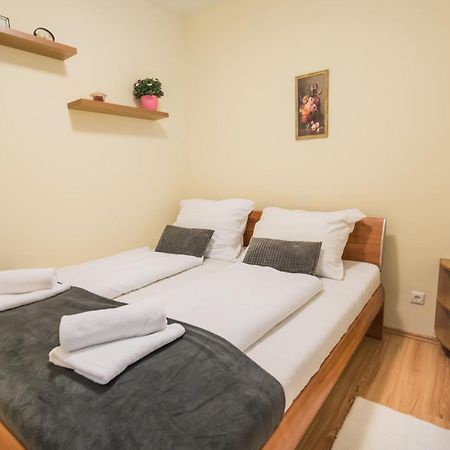 Myflat Solaris Family Apartment Siófok Kültér fotó